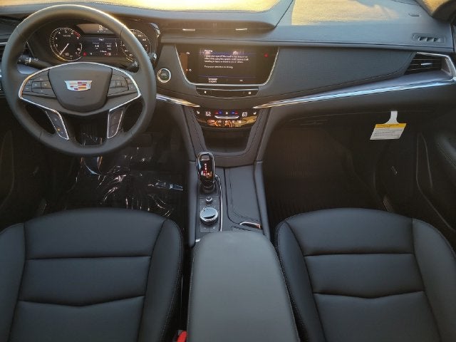 2026 Cadillac XT5 Luxury