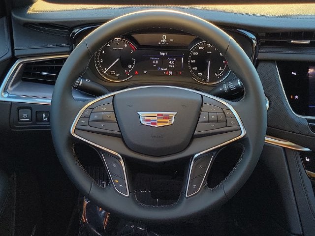 2026 Cadillac XT5 Luxury