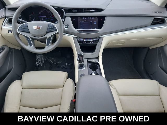 2017 Cadillac XT5 Luxury FWD