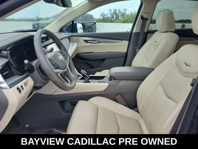 2017 Cadillac XT5 Luxury FWD