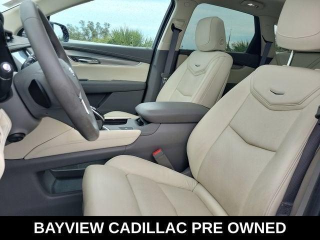 2017 Cadillac XT5 Luxury FWD