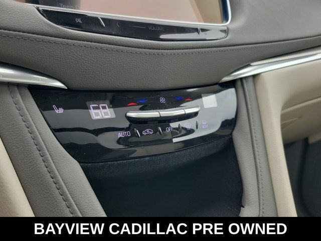 2017 Cadillac XT5 Luxury FWD