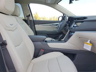 2026 Cadillac XT5 Premium Luxury