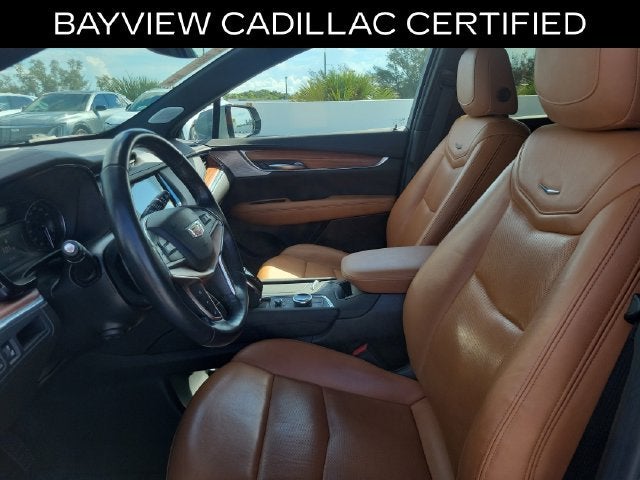 2023 Cadillac XT5 FWD Premium Luxury