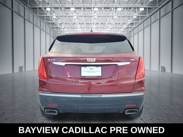 2018 Cadillac XT5 Luxury FWD