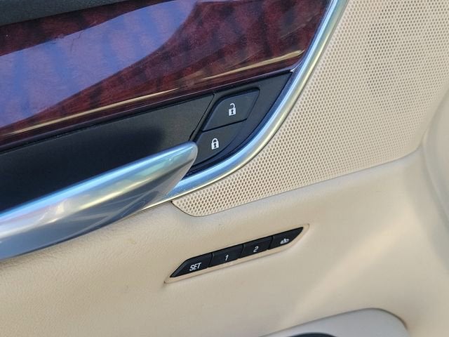 2018 Cadillac XT5 Luxury FWD