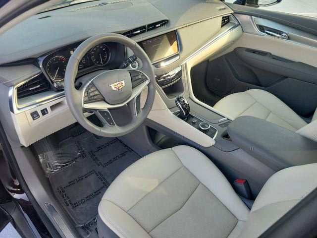 2021 Cadillac XT5 FWD Premium Luxury