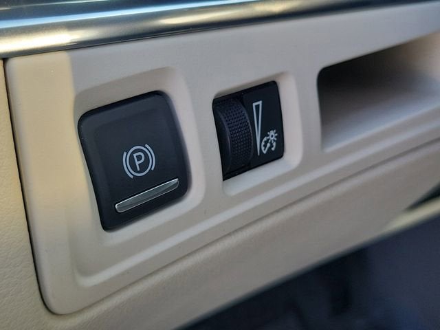 2021 Cadillac XT5 FWD Premium Luxury