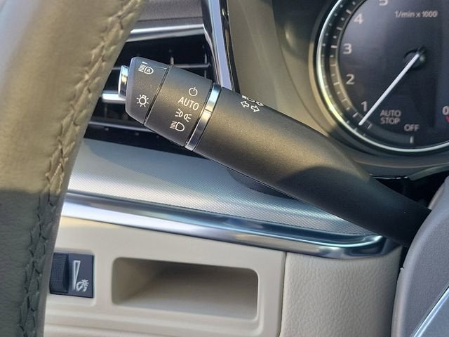 2021 Cadillac XT5 FWD Premium Luxury