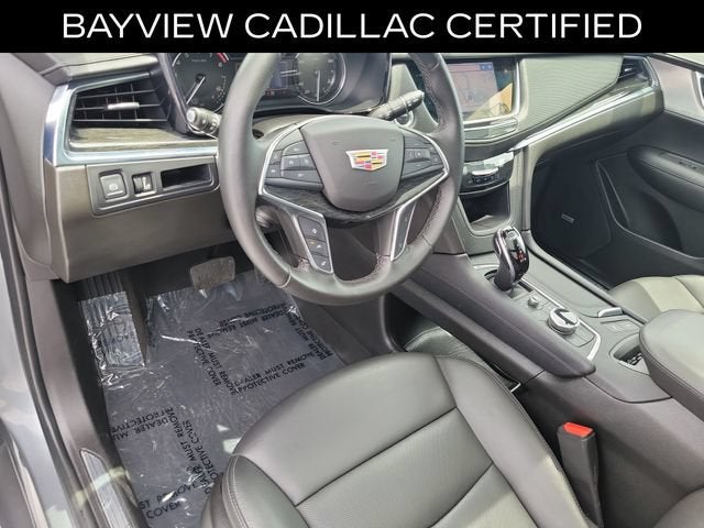 2022 Cadillac XT5 Premium Luxury