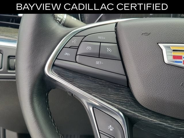2022 Cadillac XT5 Premium Luxury