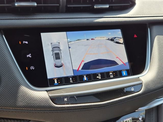 2026 Cadillac XT5 Sport