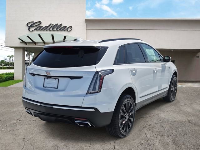 2026 Cadillac XT5 Sport