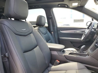 2023 Cadillac XT6 Luxury