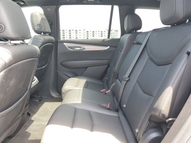 2023 Cadillac XT6 Luxury