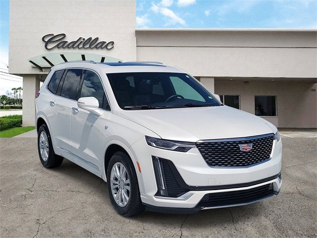 2025 Cadillac XT6 Luxury