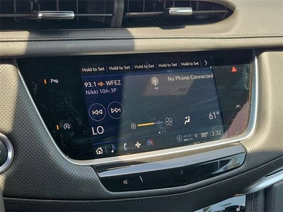 2025 Cadillac XT6 Luxury