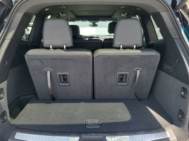 2025 Cadillac XT6 Luxury