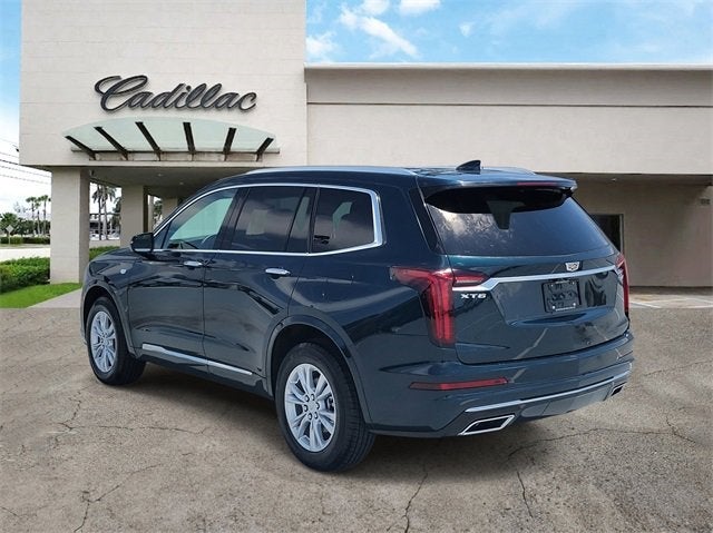 2025 Cadillac XT6 Luxury