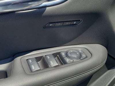 2025 Cadillac XT6 Luxury