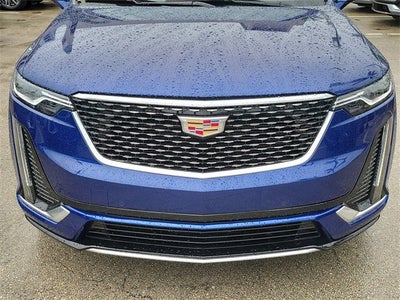 2025 Cadillac XT6 Luxury