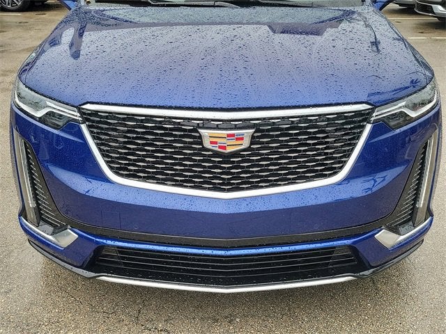 2025 Cadillac XT6 Luxury