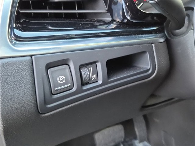 2025 Cadillac XT6 Luxury