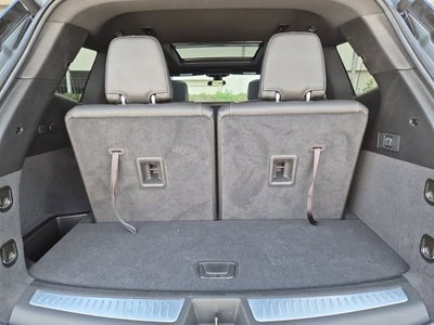 2025 Cadillac XT6 Luxury