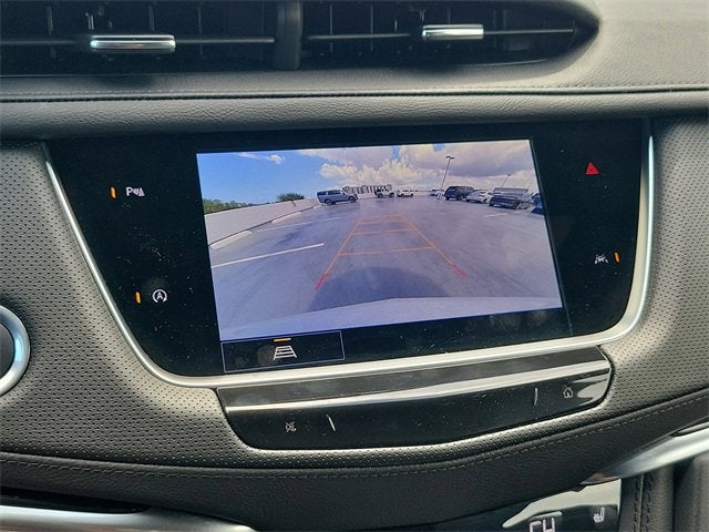 2025 Cadillac XT6 Luxury