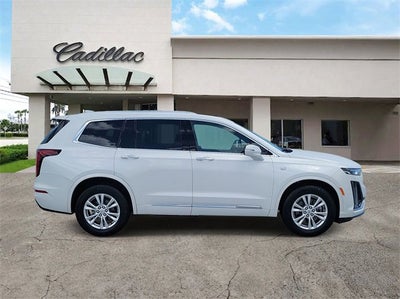 2025 Cadillac XT6 Luxury