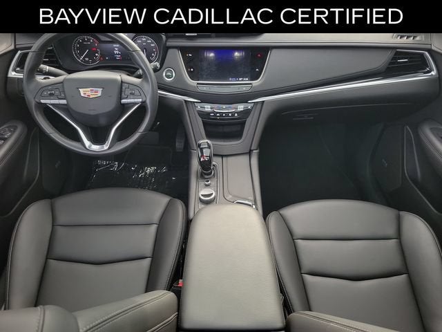 2025 Cadillac XT6 Luxury