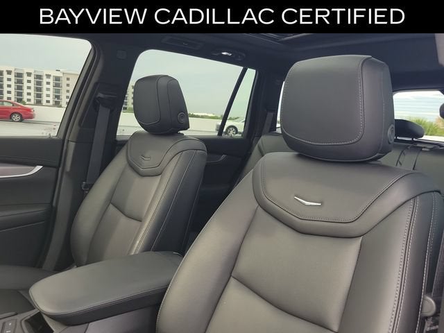 2025 Cadillac XT6 Luxury
