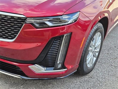 2025 Cadillac XT6 Luxury