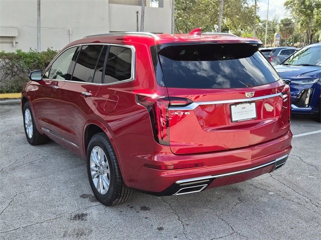 2025 Cadillac XT6 Luxury