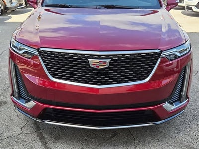 2025 Cadillac XT6 Luxury