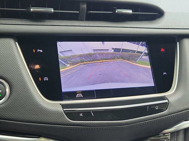 2025 Cadillac XT6 Luxury