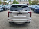 2025 Cadillac XT6 Luxury