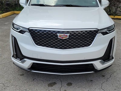 2025 Cadillac XT6 Luxury