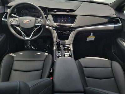2025 Cadillac XT6 Luxury