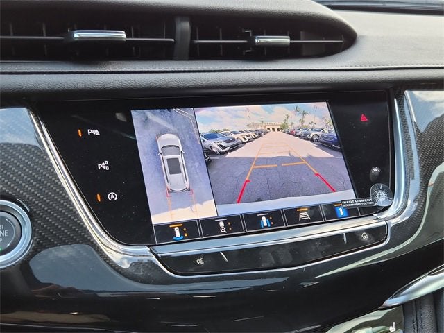 2025 Cadillac XT6 Sport