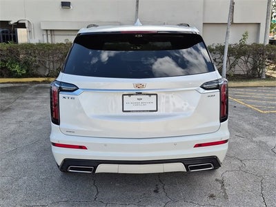 2025 Cadillac XT6 Sport