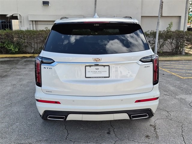 2025 Cadillac XT6 Sport