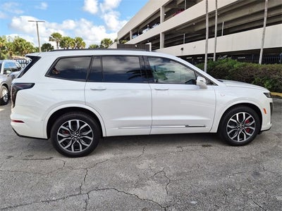 2025 Cadillac XT6 Sport