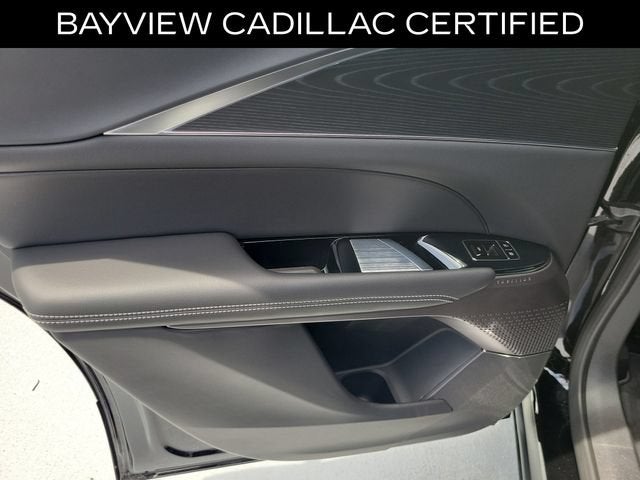 2025 Cadillac LYRIQ Luxury 1