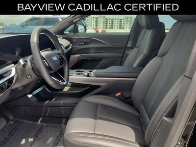 2025 Cadillac LYRIQ Luxury 1