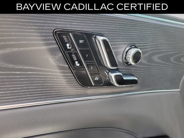2025 Cadillac LYRIQ Luxury 1