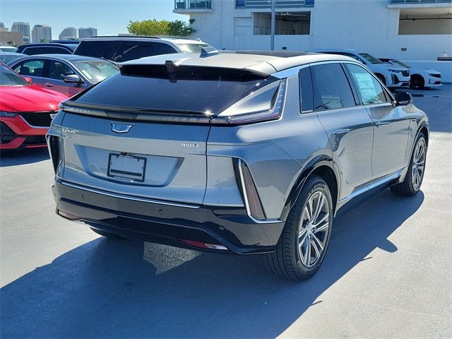 2025 Cadillac LYRIQ Luxury 1