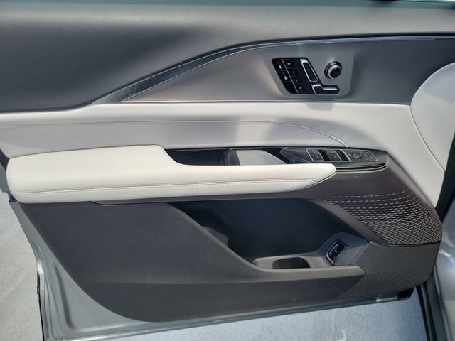 2027 Cadillac LYRIQ Luxury