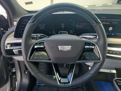 2025 Cadillac LYRIQ Luxury 2