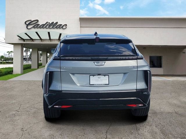 2025 Cadillac LYRIQ Luxury 2